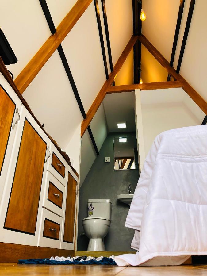 לינה וארוחת בוקר אינדורואה The We2 "Wildwood Elegance Escape" מראה חיצוני תמונה