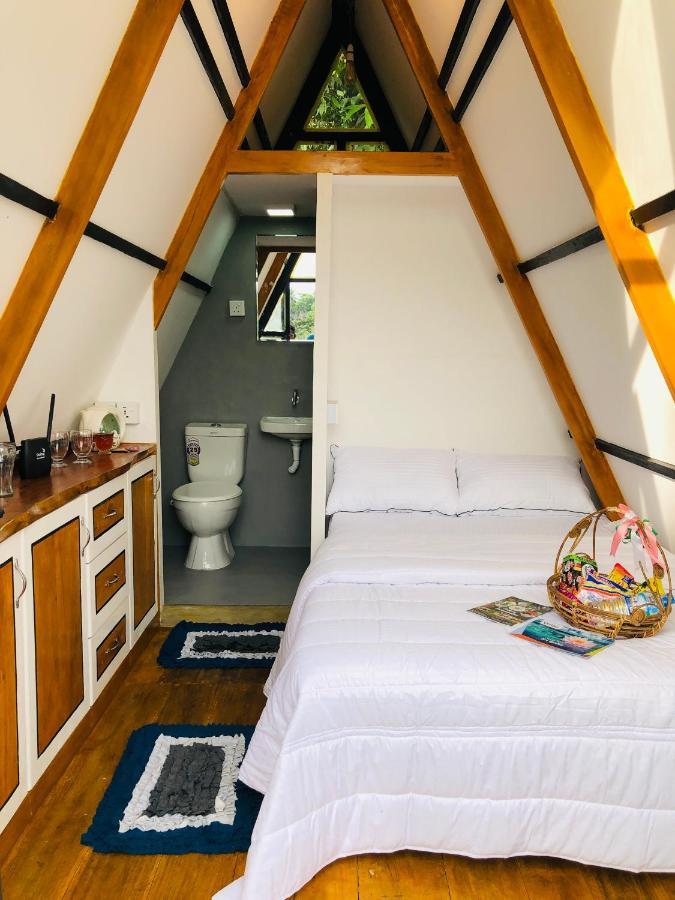 לינה וארוחת בוקר אינדורואה The We2 "Wildwood Elegance Escape" מראה חיצוני תמונה