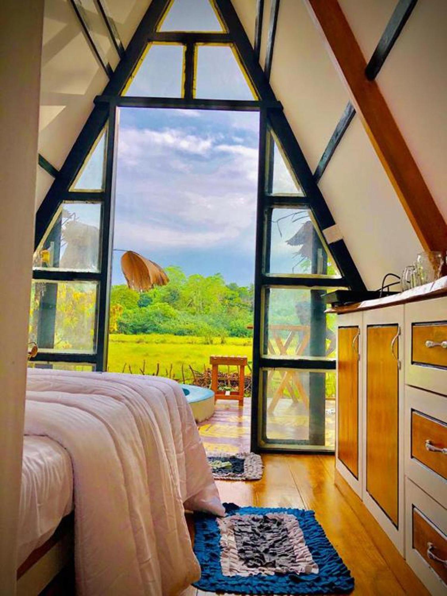 לינה וארוחת בוקר אינדורואה The We2 "Wildwood Elegance Escape" מראה חיצוני תמונה